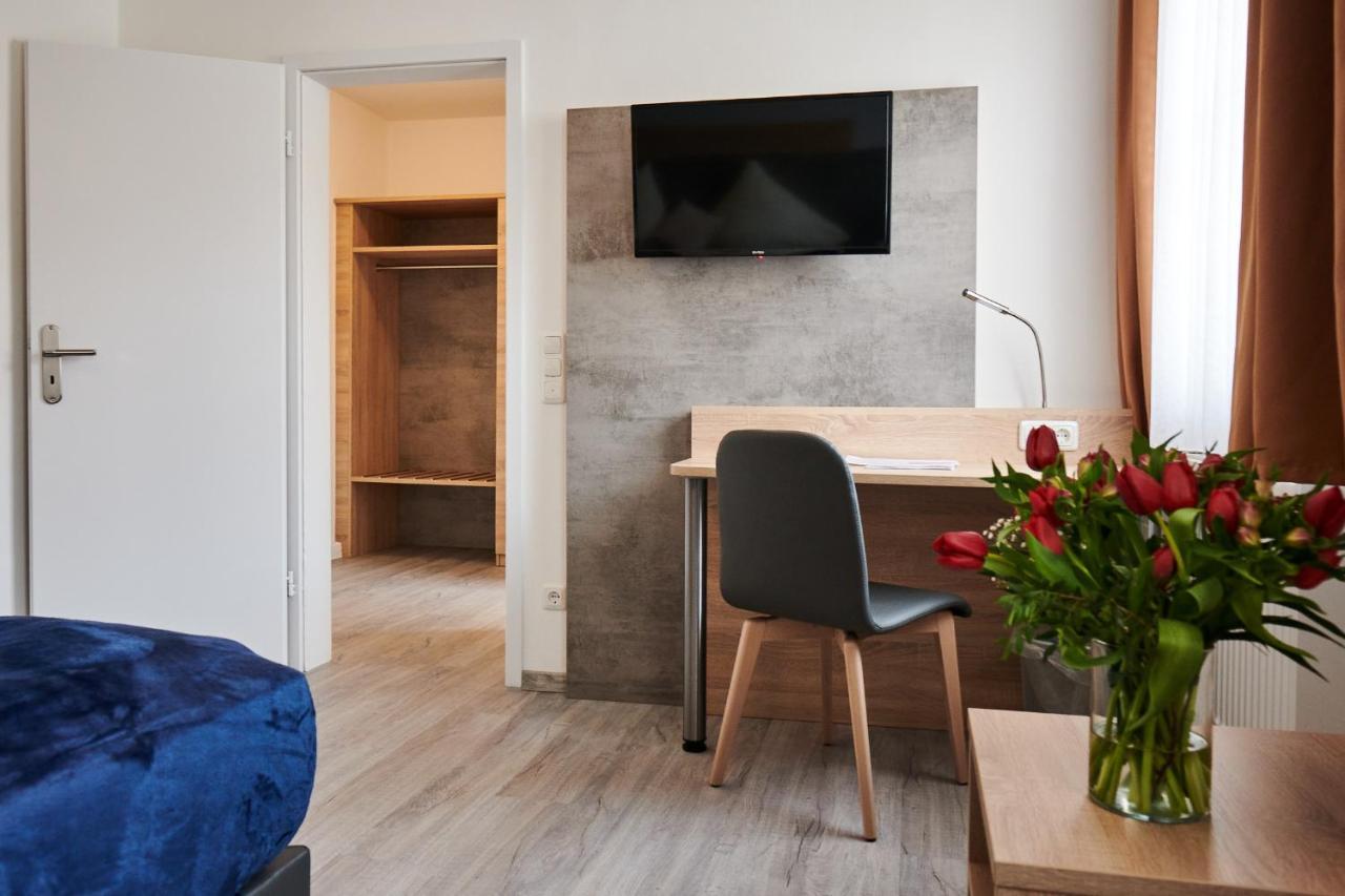 Zur Allacher Muehle Guest house
